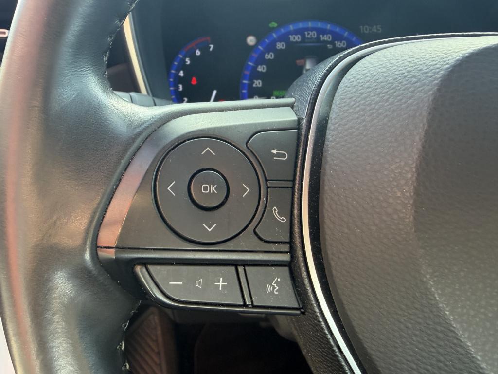 Toyota Corolla 1.8 hybrid first edition