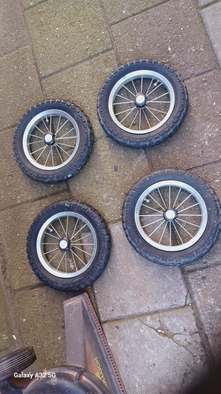 4 lucht bandjes