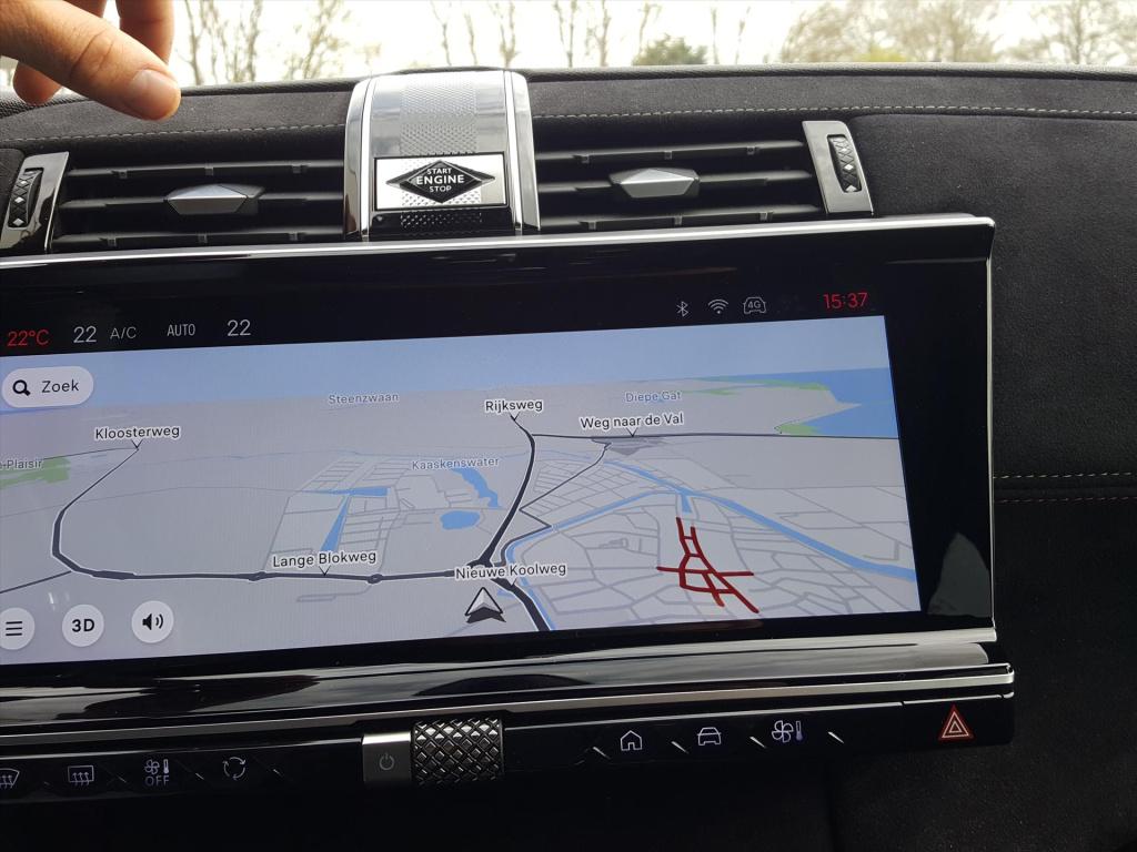 Ds Ds 7 1.6 e-tense 300pk 4x4 aut performance line+