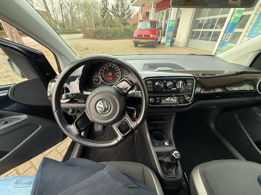 Volkswagen UP! up 1.0 60pk high up!