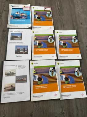 Boeken maritiem officier alle schepen nautisch en technisch