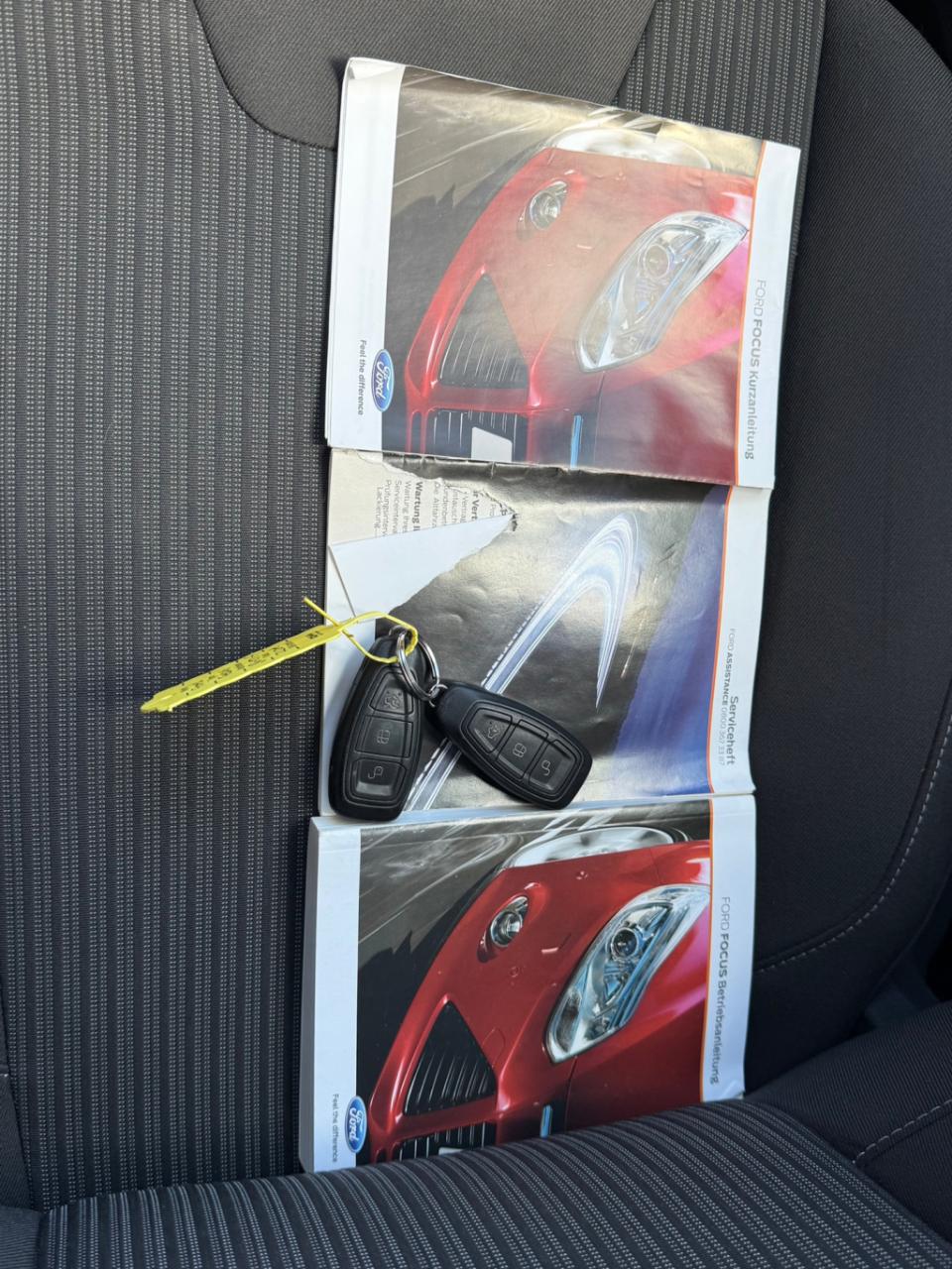 Ford Focus wagon 1.0 ecoboost titanium