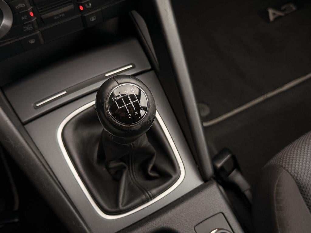 Audi A3 sportback 1.8 tfsi ambition | climate control | radio |