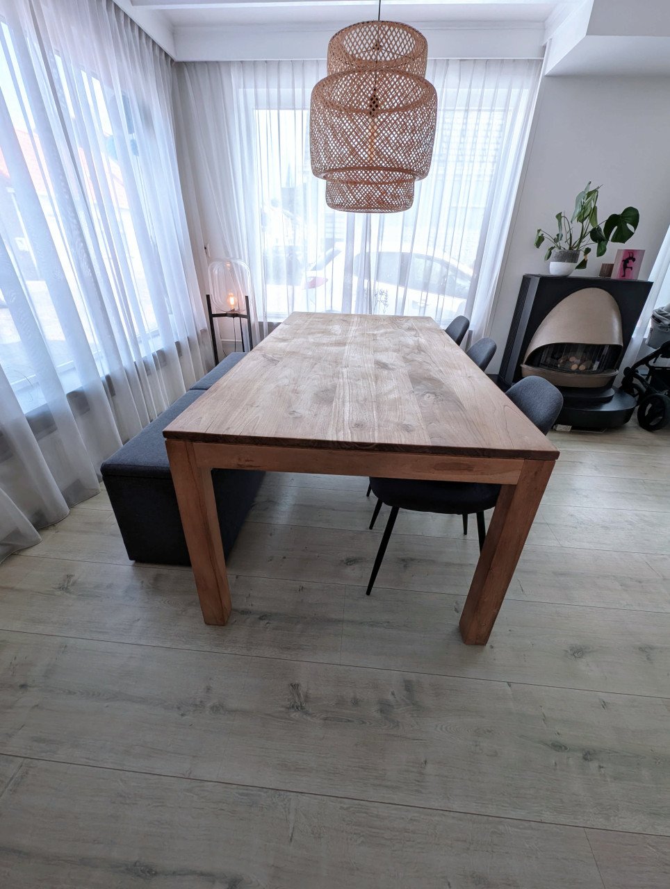 Massief Teak Houten Tafel – 200x100 cm – In Goede Staat