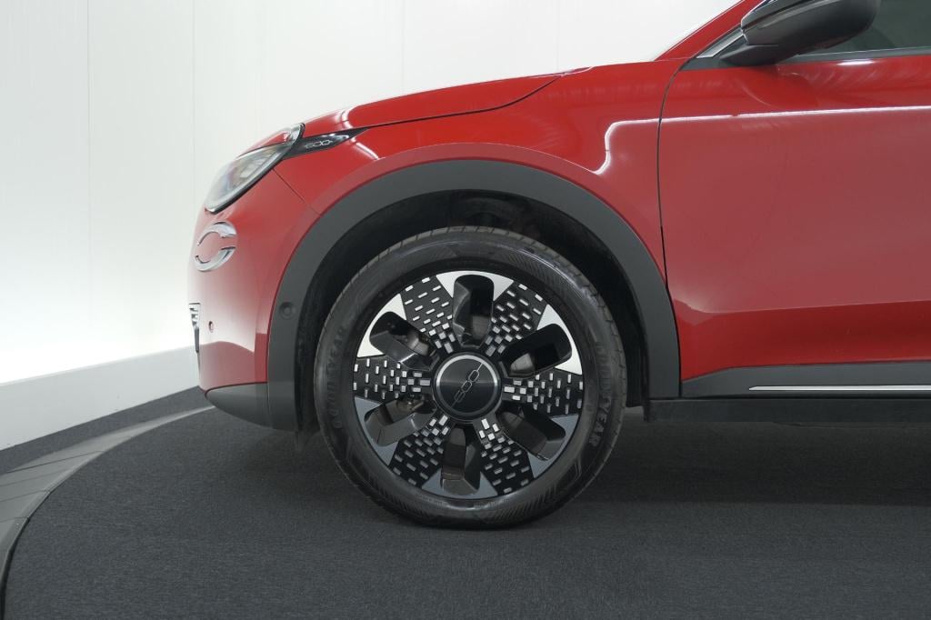 Fiat 600 1.2 hybrid 110 la prima | elektrische achterklep | adaptieve cruis