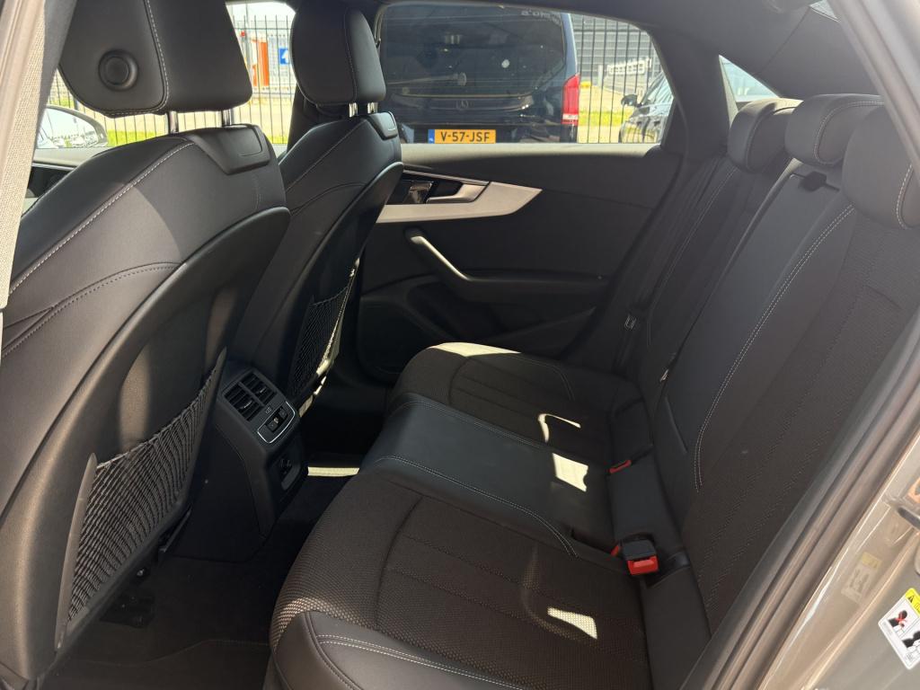 Audi A4 limousine 35 tfsi s edition competiton | matrix led | sfeerverlicht