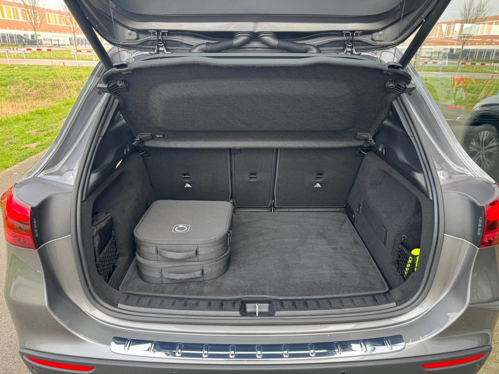Mercedes-Benz Gla-klasse 250 e progressive line advanced automaat ,elektris
