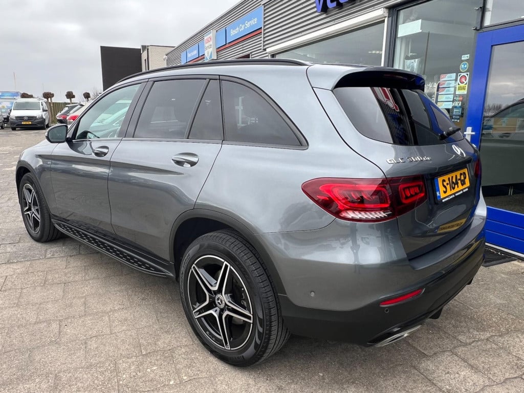 Mercedes-Benz Glc 300de 4matic business solution amg, trekhaak, panoramadak