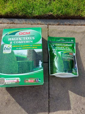 Bemesting voor hagen, taxus, coniferen