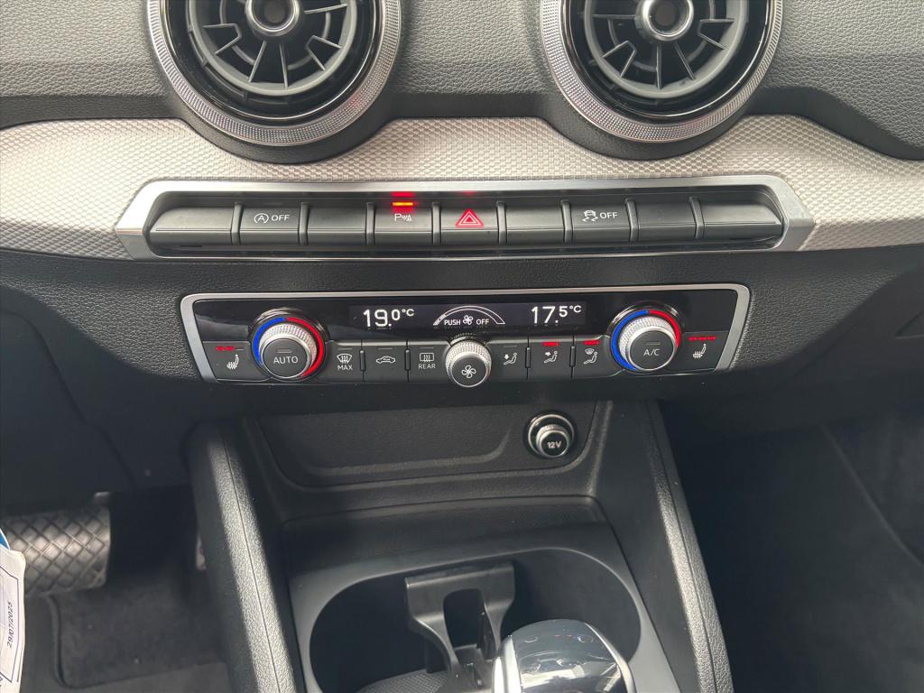 Audi Q2 35 tfsi 150pk s tronic s- edition| navigatie|leder|camera|elek klep