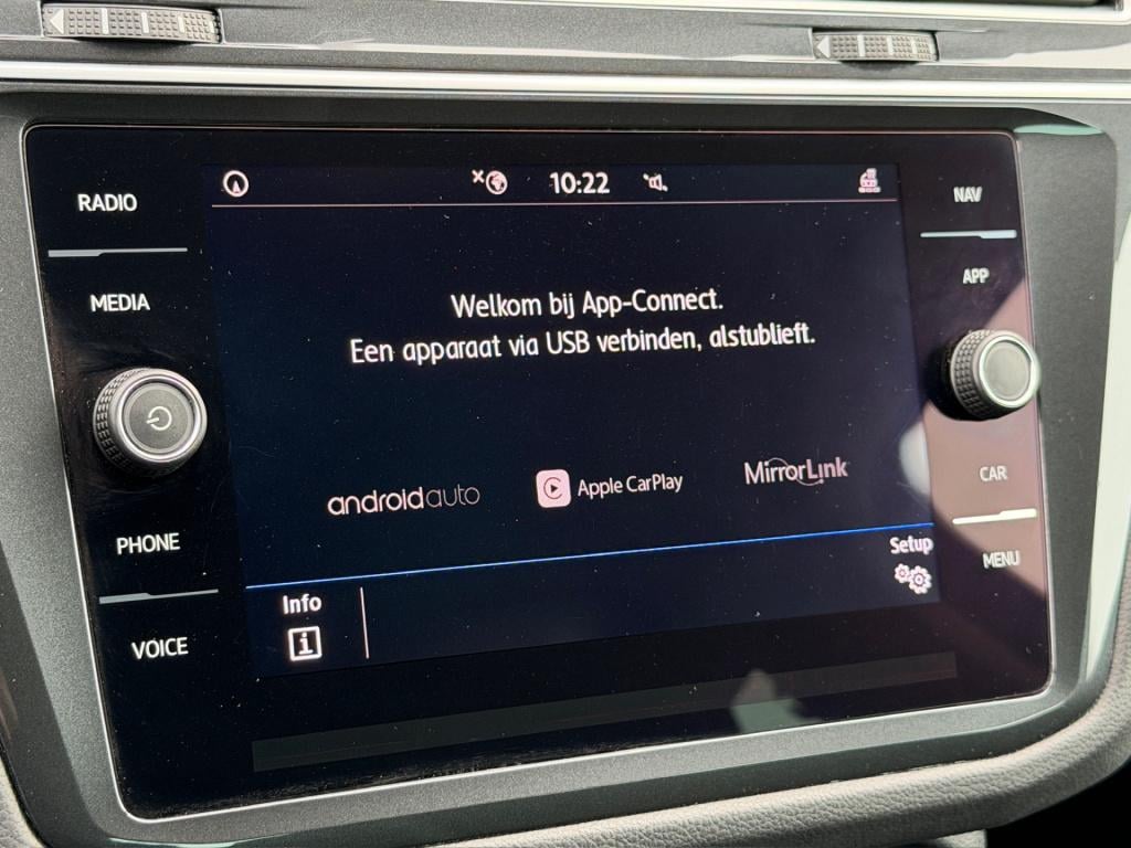 Volkswagen Tiguan 1.5 tsi act 150pk dsg highline | camera | virtual | trekh