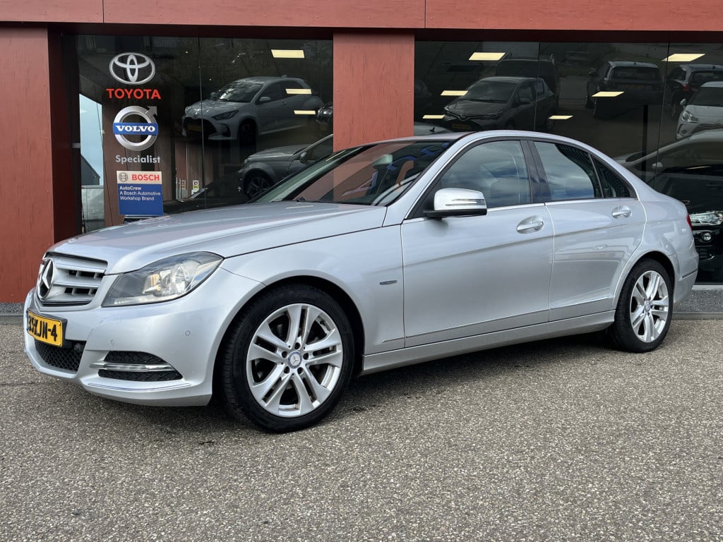 Mercedes-Benz C-Klasse 180 business class 125! avantgarde | navi | airco