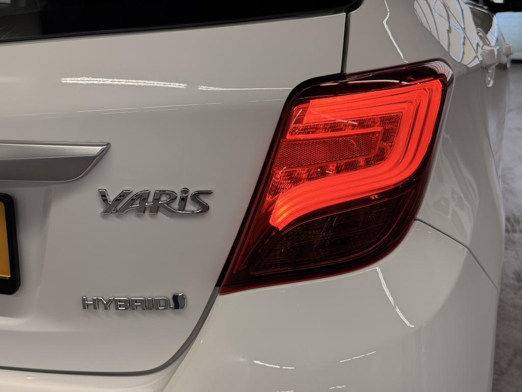 Toyota Yaris 1.5 hybrid aspirat| camera| trekhaak| cruise| climate