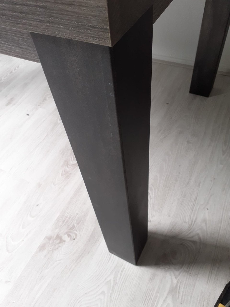 Tafel type boston millennium oak dark brown