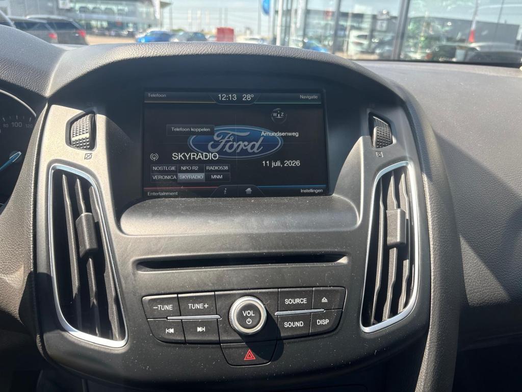 Ford Focus wagon 1.0 ecoboost 125pk titanium edition, winterpakket, trekhaa