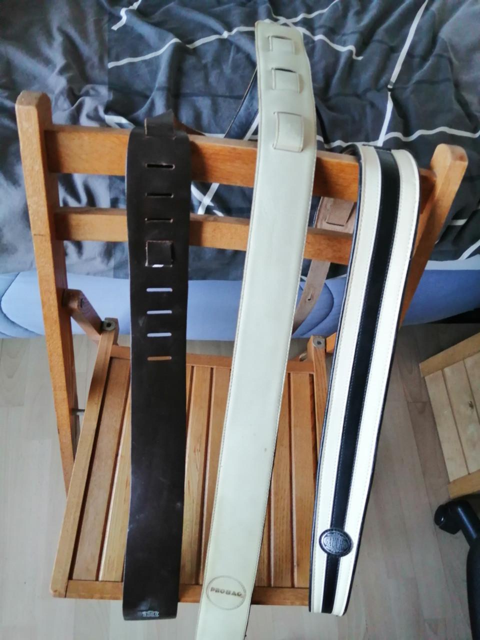 Lederen gitaar riemen