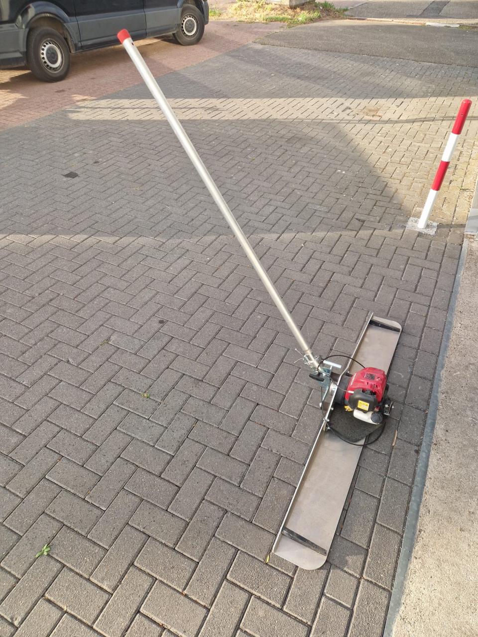 Betontrilbalk te huur