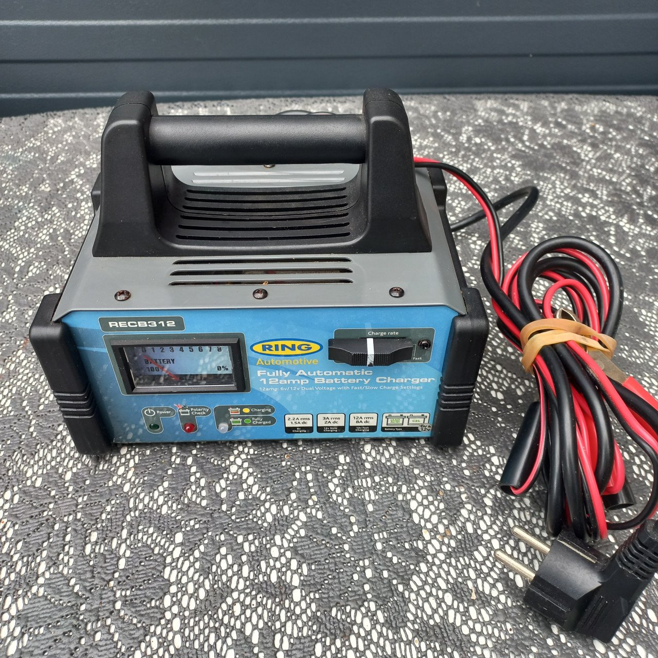 Ring Acculader Recb312
