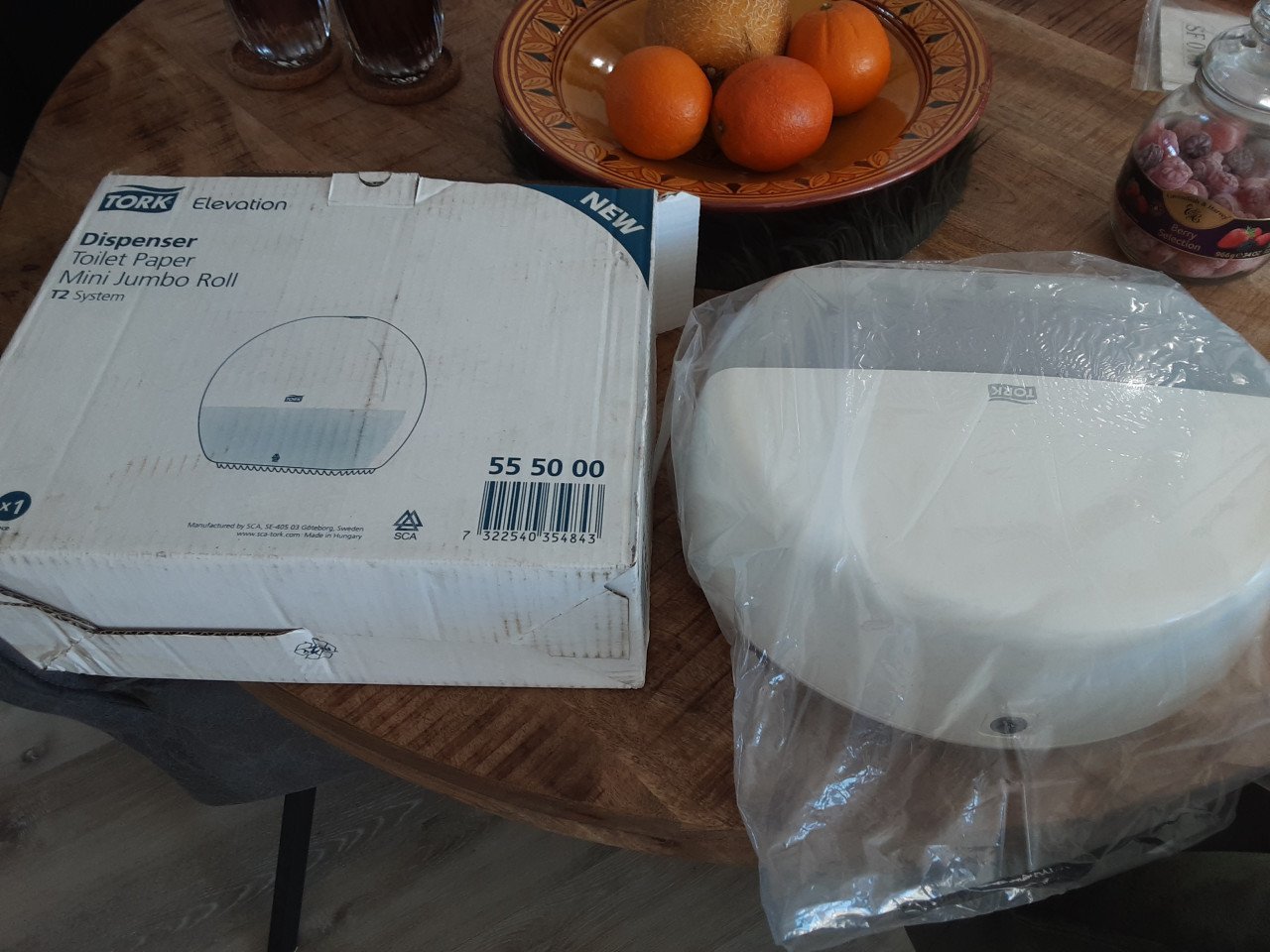 Nieuw in doos wc papier dispenser