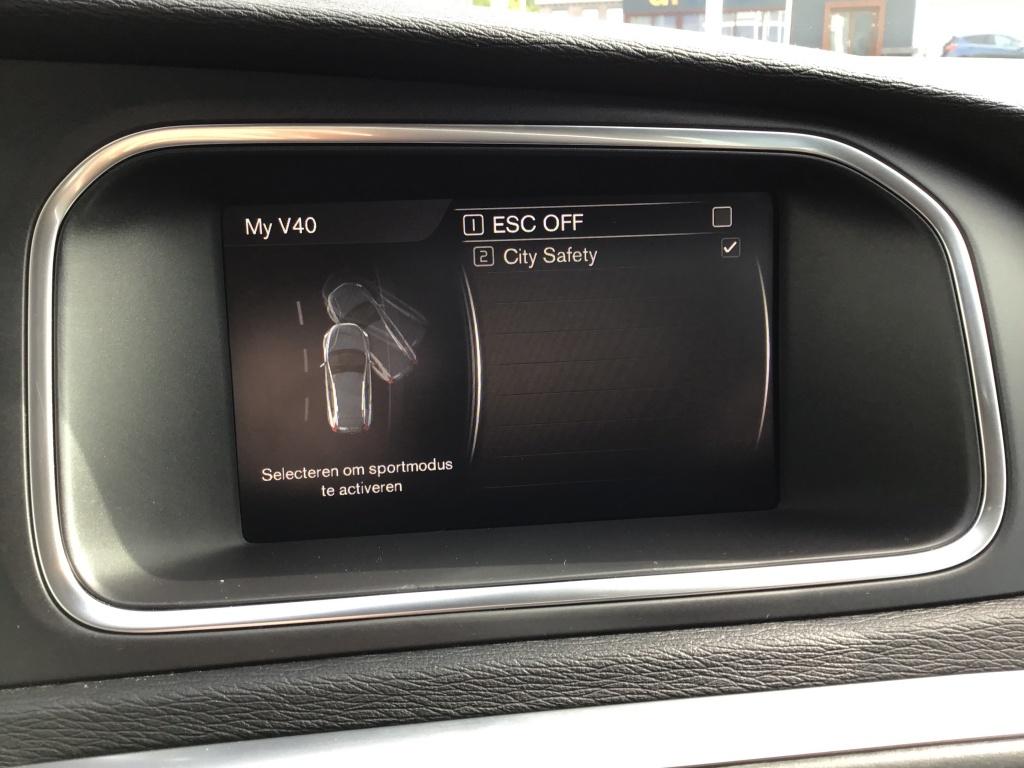 Volvo V40 cross country 2.0 t3 nordic+