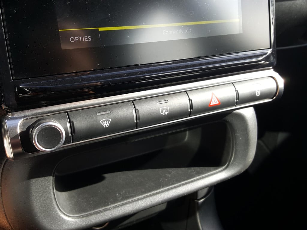 Citroen C3 1.2 puretech 82pk s&s feel navigatie | trekhaak | cruise & clima