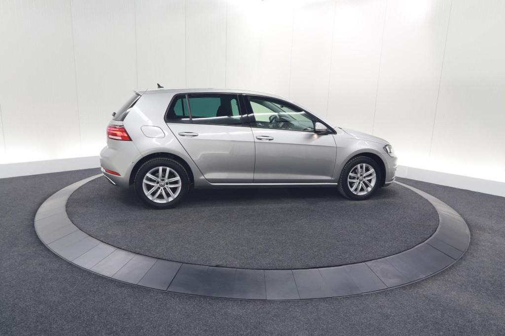Volkswagen Golf 1.0 tsi 110pk highline | adaptieve cruise control | apple c