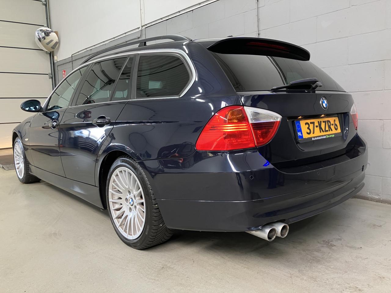 BMW 330d touring