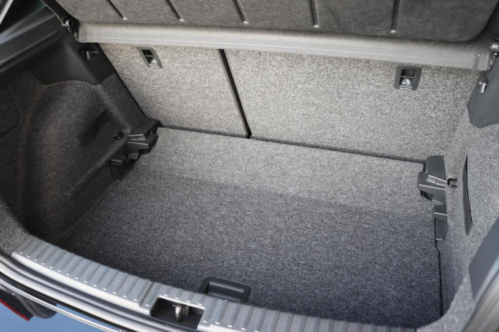 Seat Ibiza 1.0 ecotsi fr 95pk