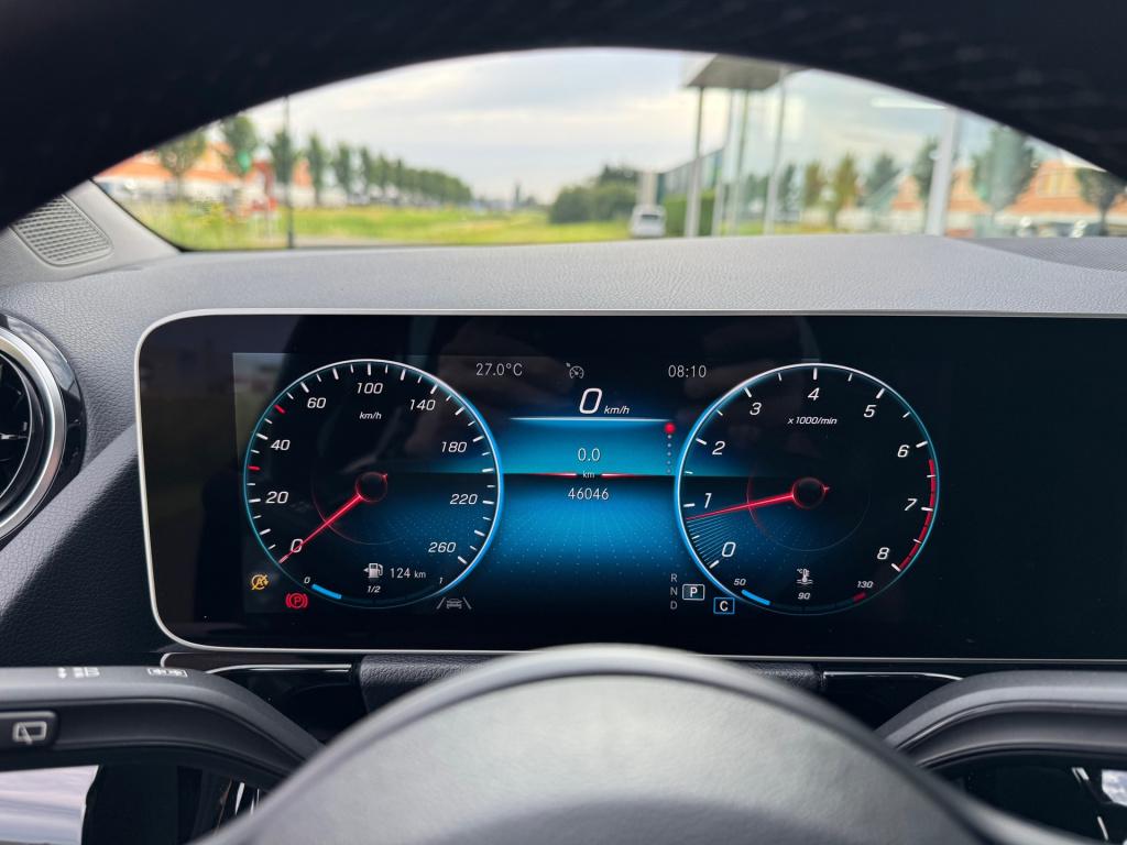 Mercedes-Benz B-Klasse 180 style automaat , achteruitrijcamera