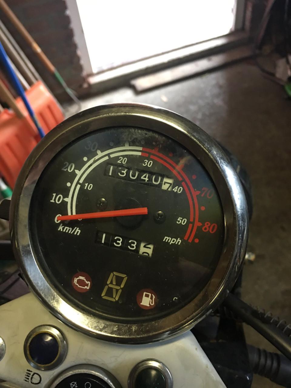 Brommer.Gereserveerd