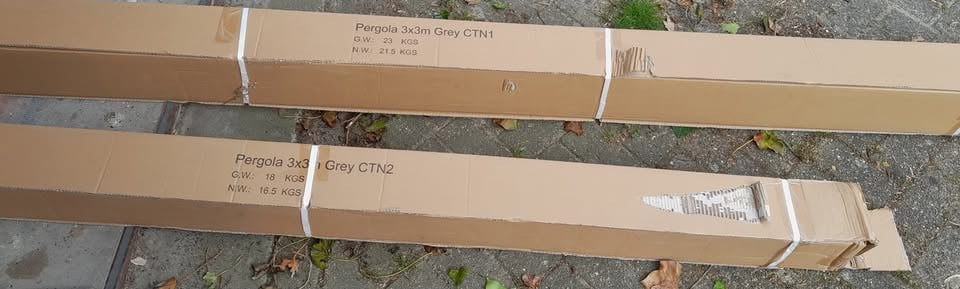 Nieuwe Pergola nog ongebruikt in doos