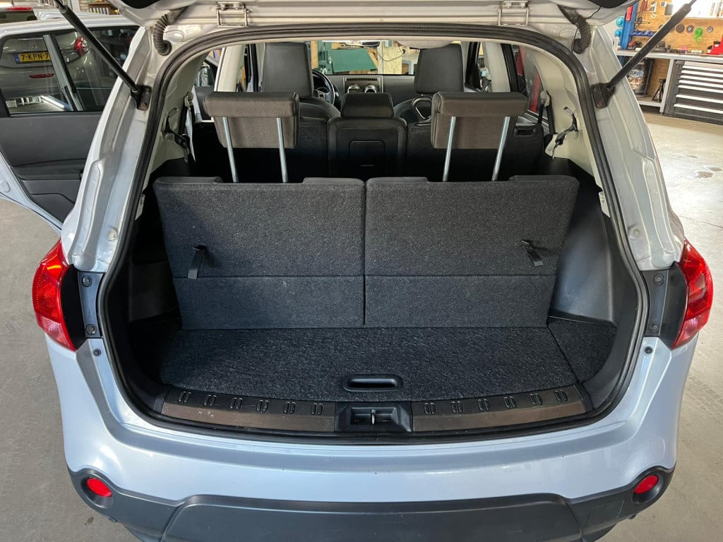 Nissan Qashqai +2 2.0 optima 7 pers, panoramadak