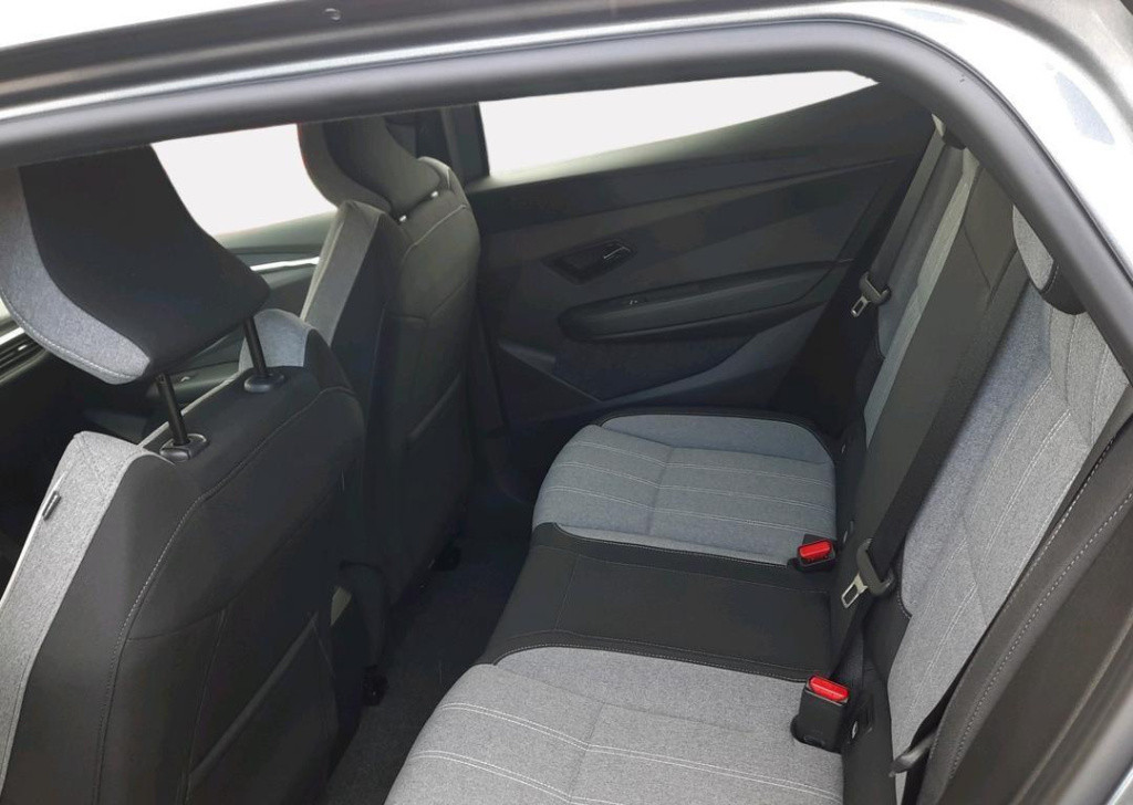 Renault Megane E-tech comfort range evolution 60 kwh - pack city / pack win