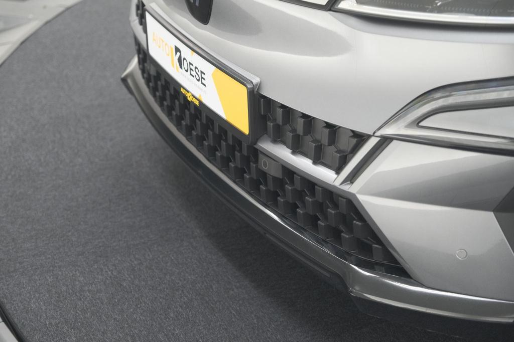 Renault Megane E-tech ev60 optimum charge techno | 95,6% soh | 1 fase | cam