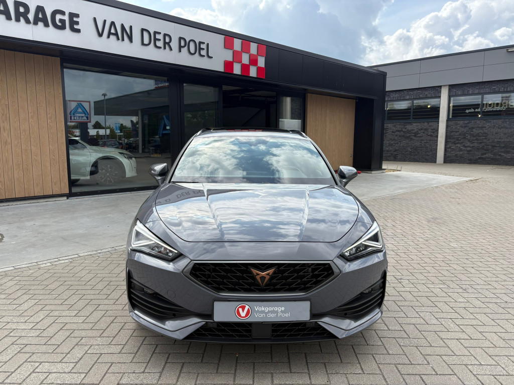 Cupra Leon Sportstourer 1.4 e-hybrid vz copper edition