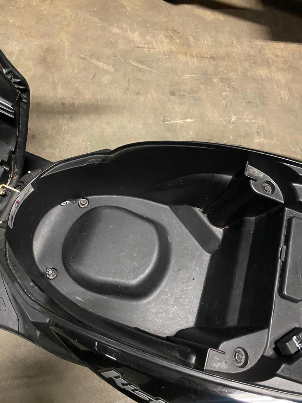 Peugeot Kisbee scooter