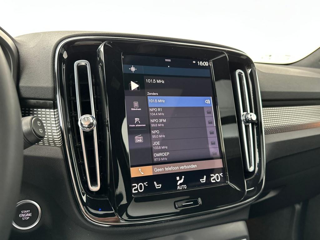 Volvo XC40 t4 211pk recharge r-design| adap.cruise| pano| camera| stoel