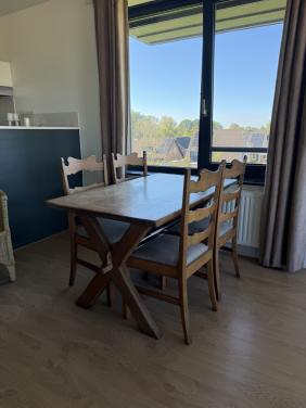 Eettafel 4 stoelen