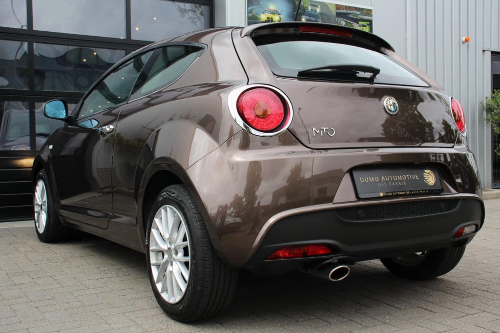 Alfa Romeo MiTo 1.4 super - 1e eig - dealer oh - climate - stoel verw - crh