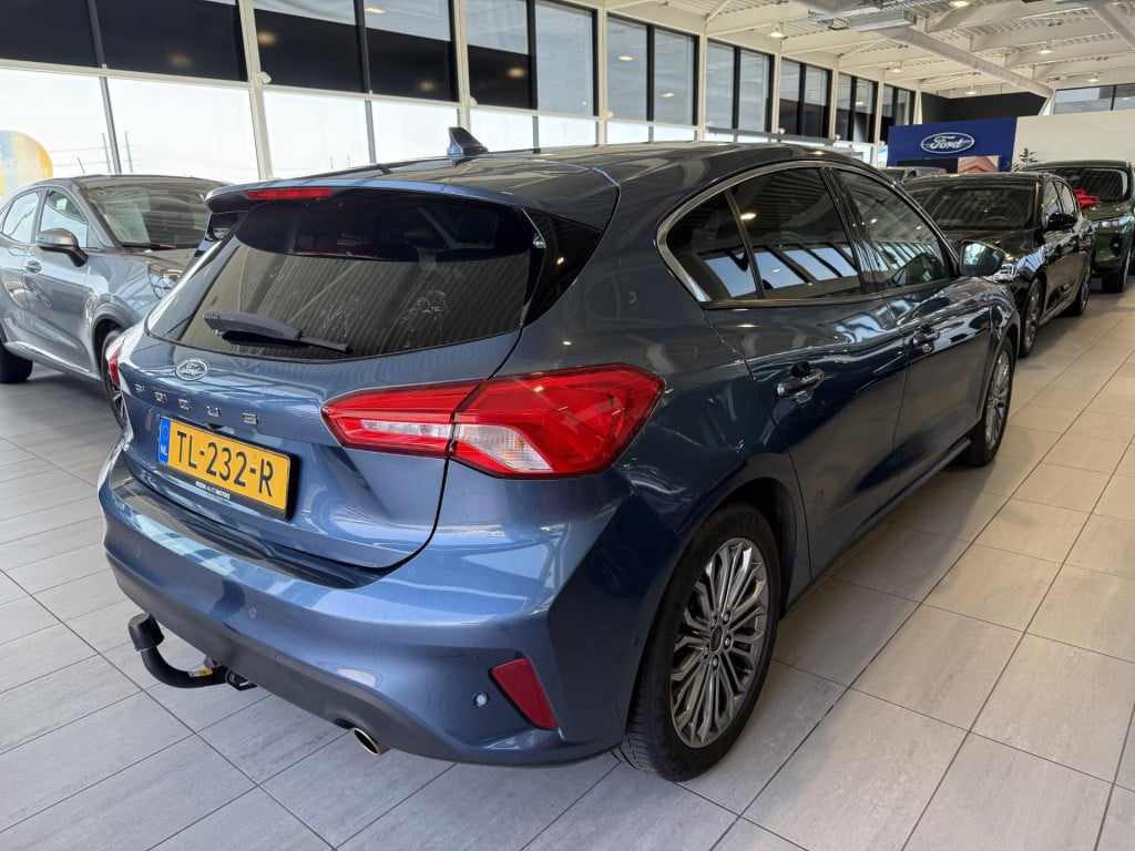 Ford Focus 1.0 ecoboost titanium business 17'' | trekhaak | acc | keyless e