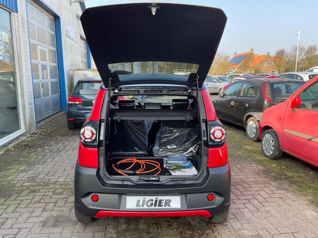 Ligier Myli r.ebel ev12
