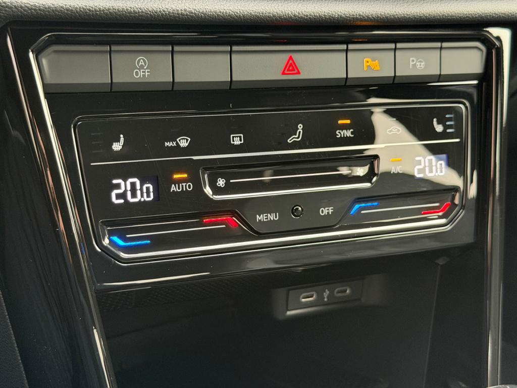 Volkswagen T-roc 1.5 tsi 150pk dsg r-line | camera | keyless | elek. achter