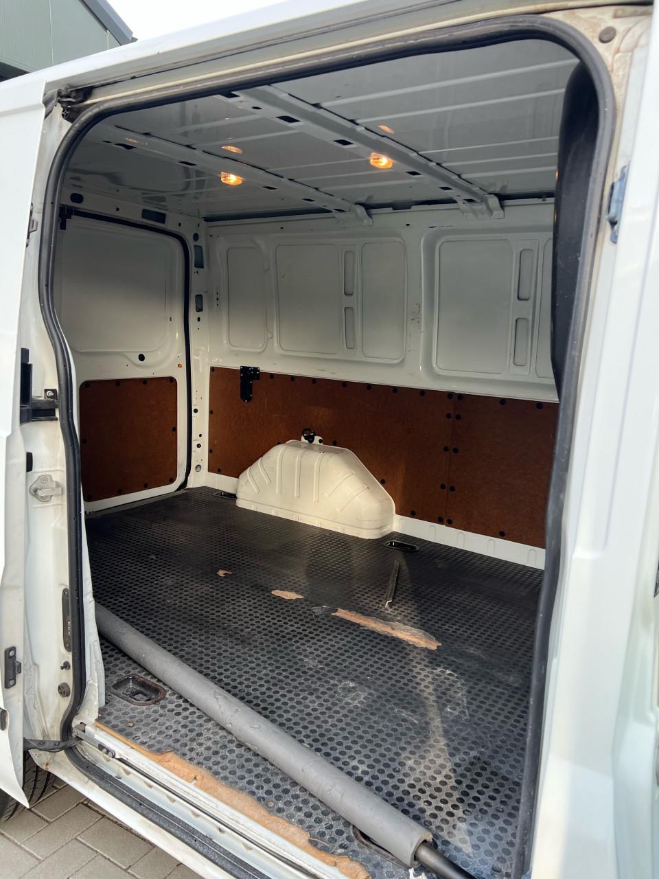 Ford Transit 260S 2.2TDCi 110.899KM Nap