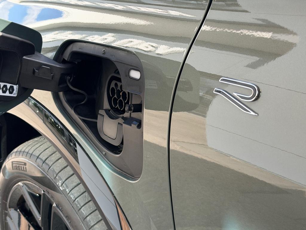 Volkswagen Tiguan 1.5 ehybrid r-line | black line | 360 camera | trekhaak |