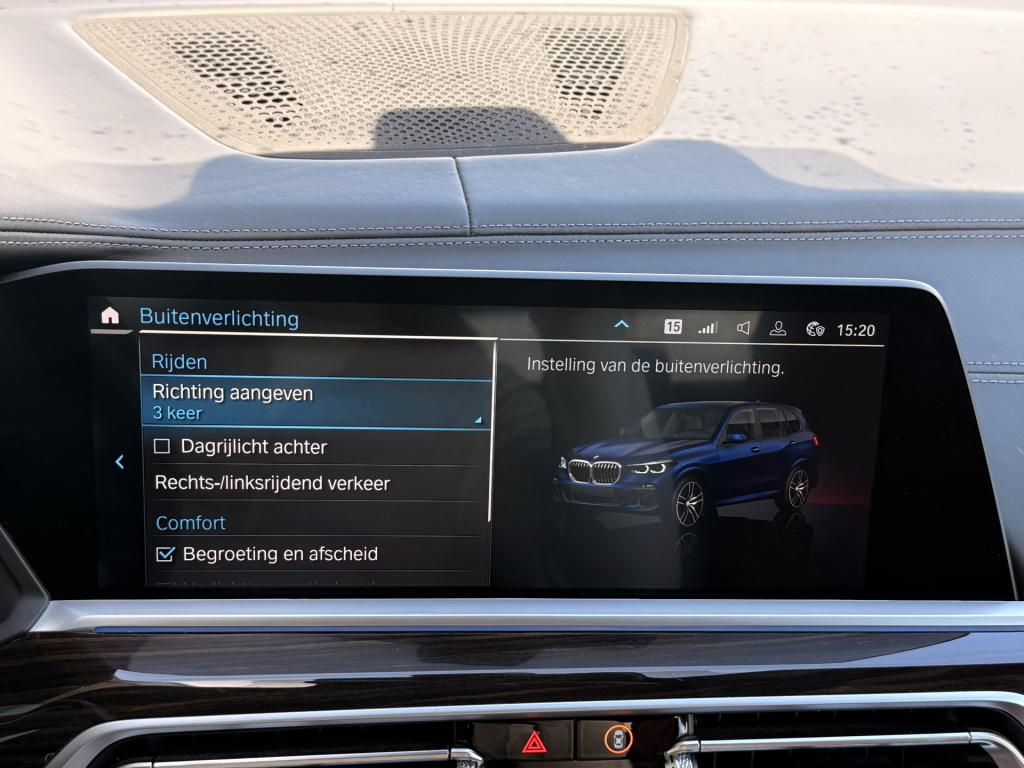 BMW X5 xdrive45e m-sport individual | acc | h/k | skylounge | stoelverwarmi