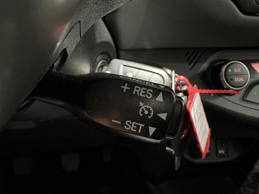 Toyota Yaris 1.3 vvt-i trend