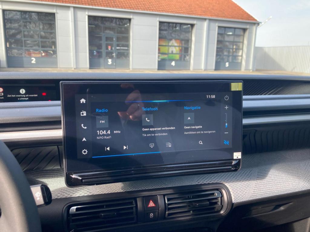 Citroen C3 1.2 hybrid 110pk max automaat apple carplay & android auto | nav