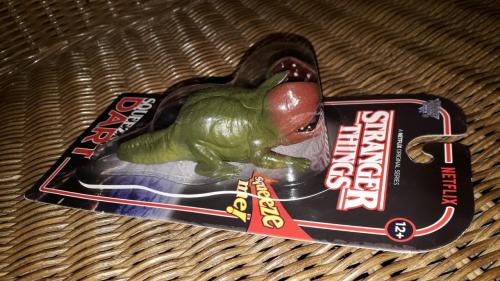 Stranger Things Dart wezen squeeze figuurtje