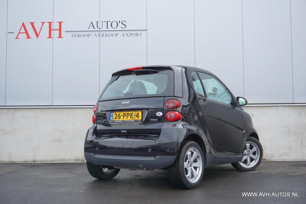 Smart Fortwo coupé 1.0 mhd pure