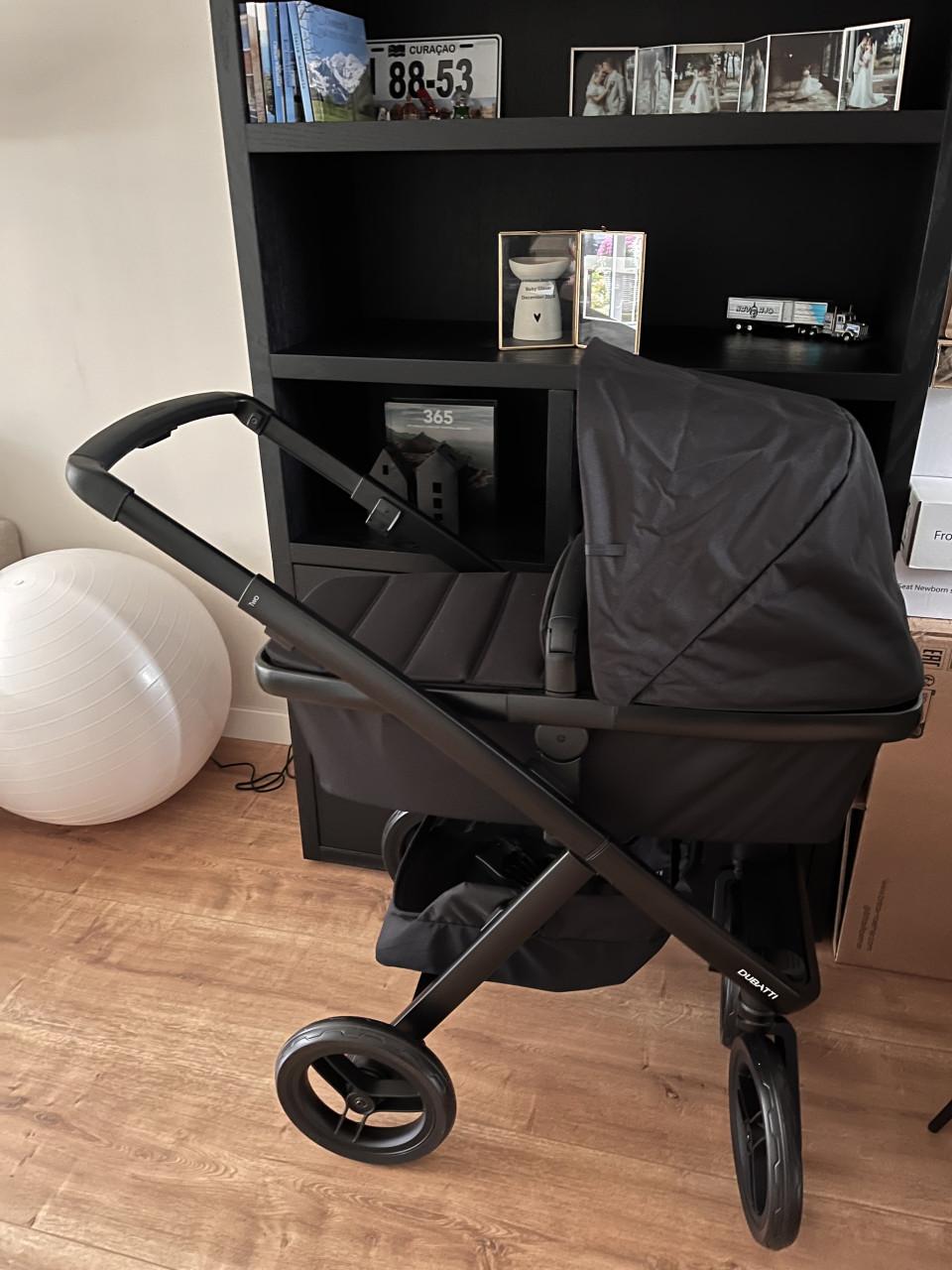 Dubatti two kinderwagen